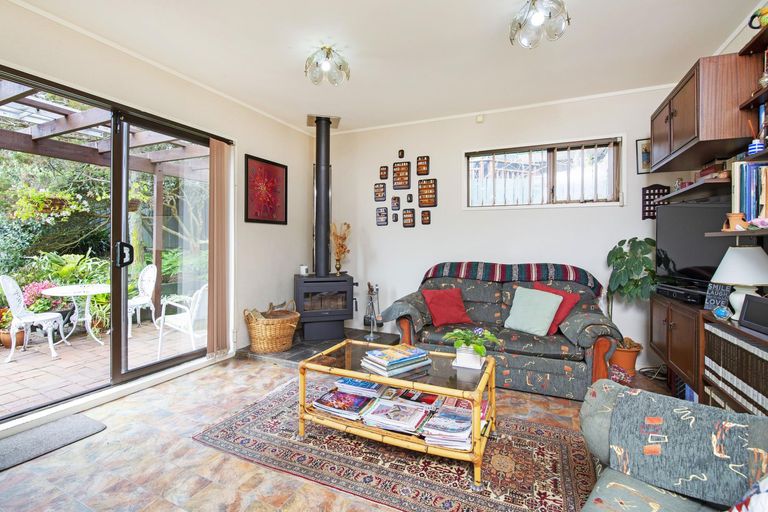 Photo of property in 60 John Gill Road, Shelly Park, Auckland, 2014