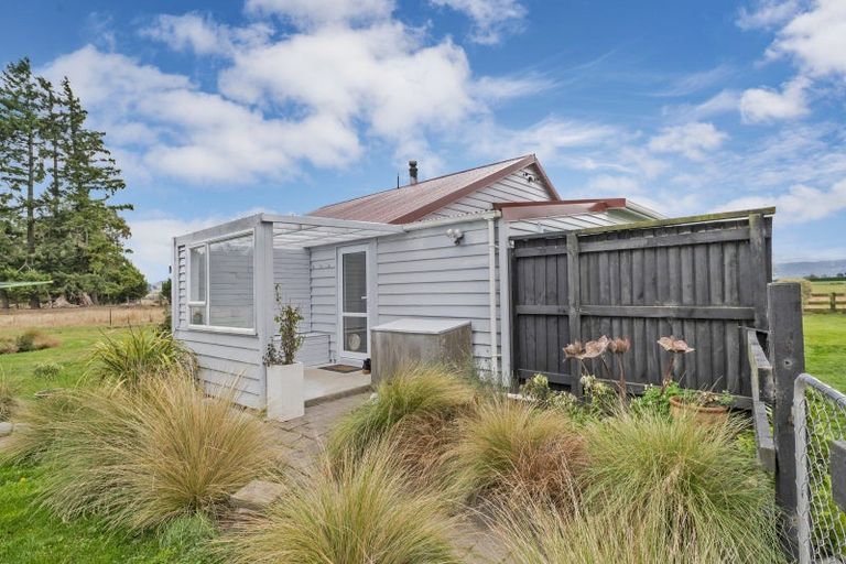 Photo of property in 98 Searles Road, Sheffield, 7580