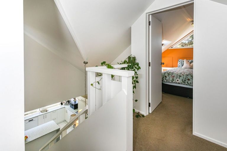 Photo of property in 15 Moray Place, Whiritoa, Whangamata, 3691