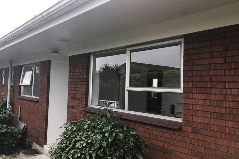 Photo of property in 2/24 Jellicoe Road, Manurewa, Auckland, 2102