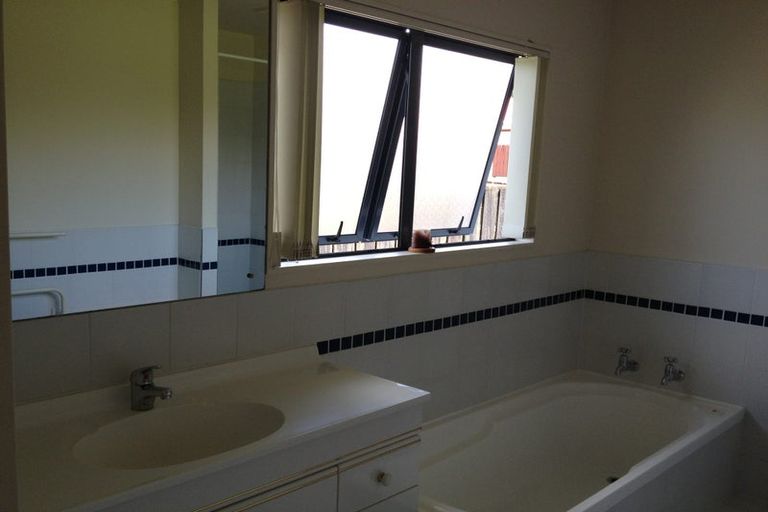 Photo of property in 294b Western Hills Drive, Avenues, Whangarei, 0110