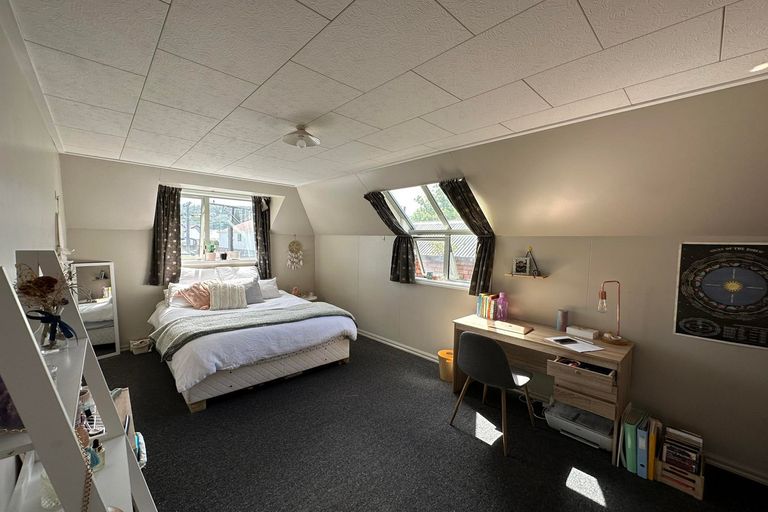 Photo of property in 35 Clyde Street, North Dunedin, Dunedin, 9016