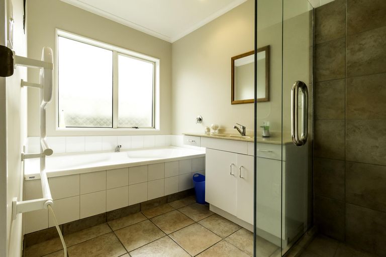 Photo of property in 33b Manawatu Street, Hokowhitu, Palmerston North, 4410