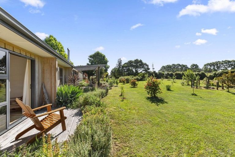 Photo of property in 31 Mangakino Road, Raglan, 3295