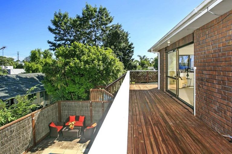 Photo of property in 57 Newhaven Terrace, Mairangi Bay, Auckland, 0630