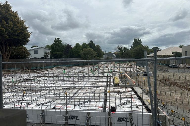 Photo of property in 4/133 Blighs Road, Strowan, Christchurch, 8052