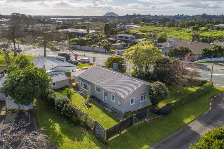 Photo of property in 11 Bethlehem Road, Bethlehem, Tauranga, 3110