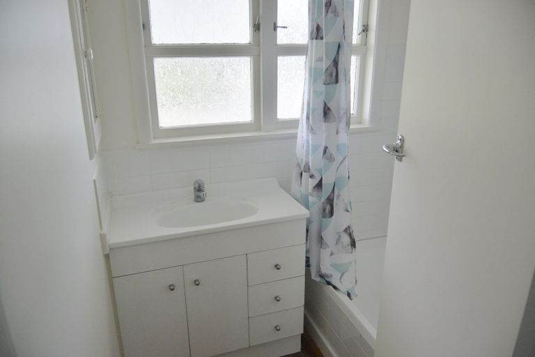 Photo of property in 70 Kimihia Road, Huntly, 3700