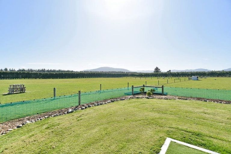 Photo of property in 133 Riverside Road, Okuku, Rangiora, 7473