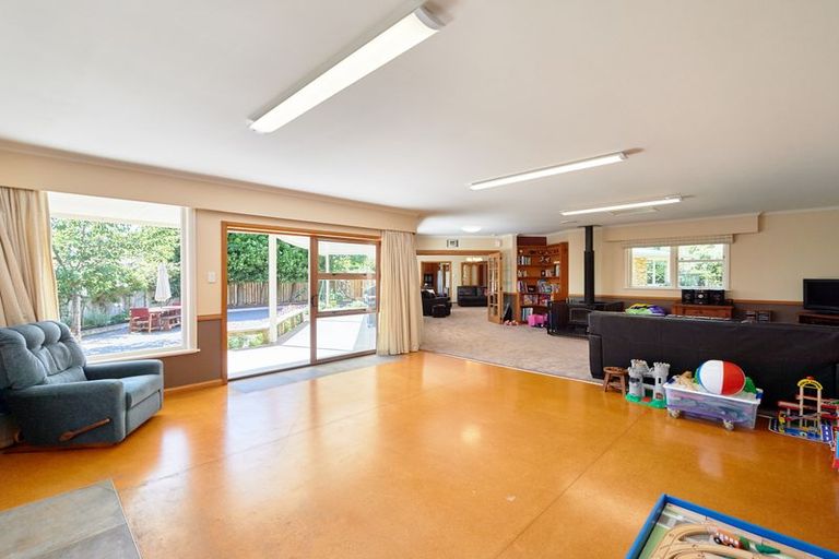 Photo of property in 39 Saint Albans Avenue, Hokowhitu, Palmerston North, 4410