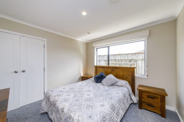 Photo of property in 4 Virginia Grove, Milson, Palmerston North, 4414