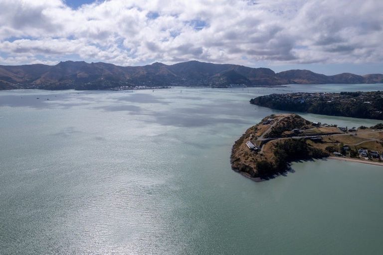 Photo of property in 4 Ohinehau Lane, Charteris Bay, Governors Bay, 8971