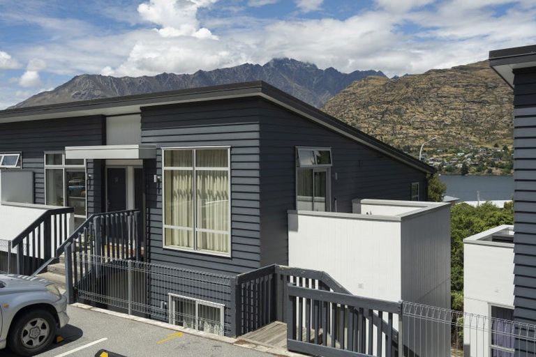 Photo of property in Greenstone Terraces, 51/716 Frankton Road, Queenstown, 9300