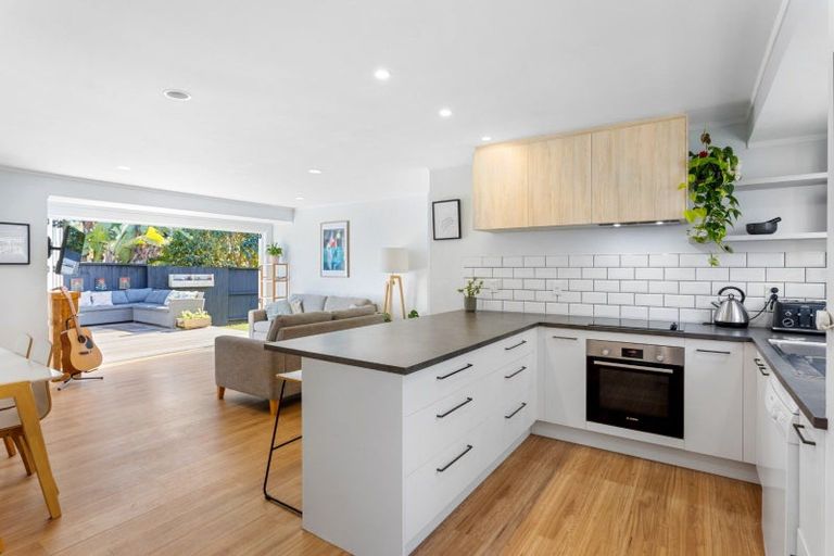 Photo of property in 10b Bayfair Drive, Mount Maunganui, 3116