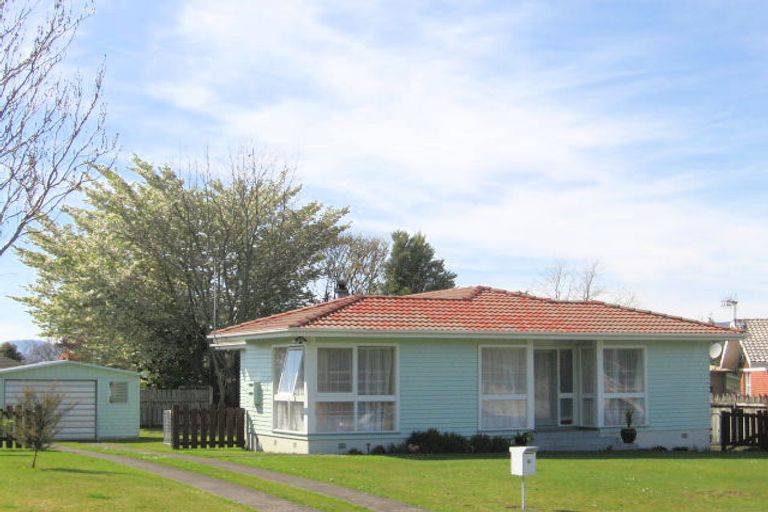 Photo of property in 6 Opal Place, Pukehangi, Rotorua, 3015
