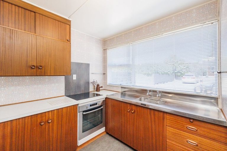 Photo of property in 50 Windsor Street, Terrace End, Palmerston North, 4410