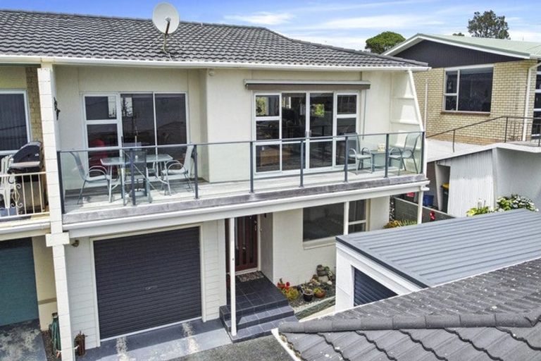 Photo of property in 4/9 Hine Street, New Plymouth, 4310