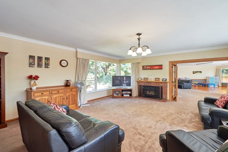 Photo of property in 39 Saint Albans Avenue, Hokowhitu, Palmerston North, 4410