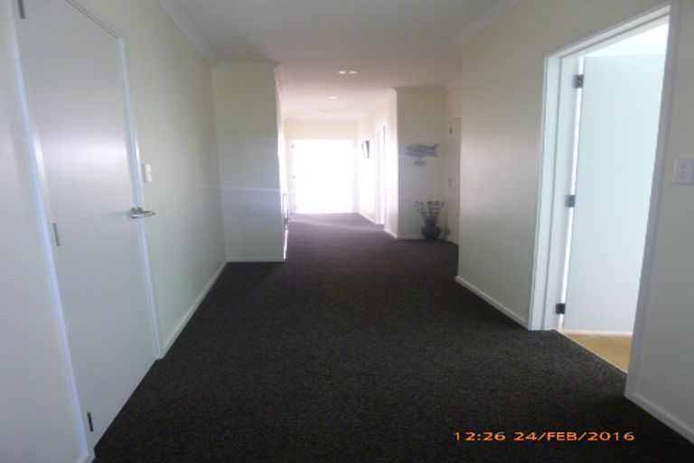 Photo of property in 50 Scoria Close, Pyes Pa, Tauranga, 3112