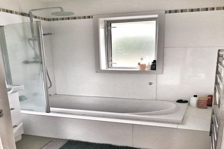 Photo of property in 19 Palmside Street, Somerfield, Christchurch, 8024