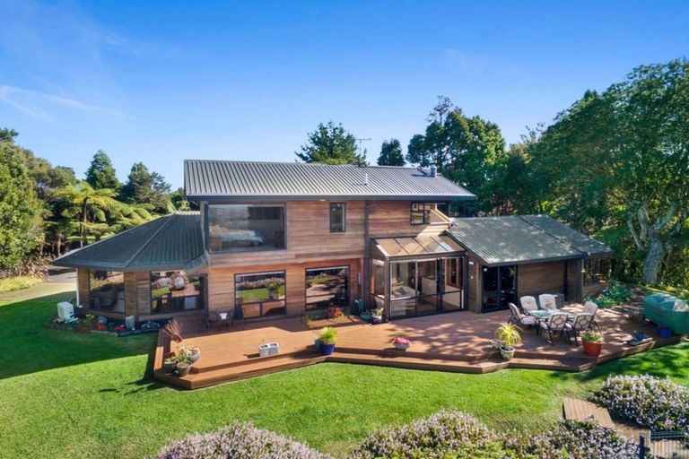 Photo of property in 851 Scenic Drive, Swanson, Henderson, 0781