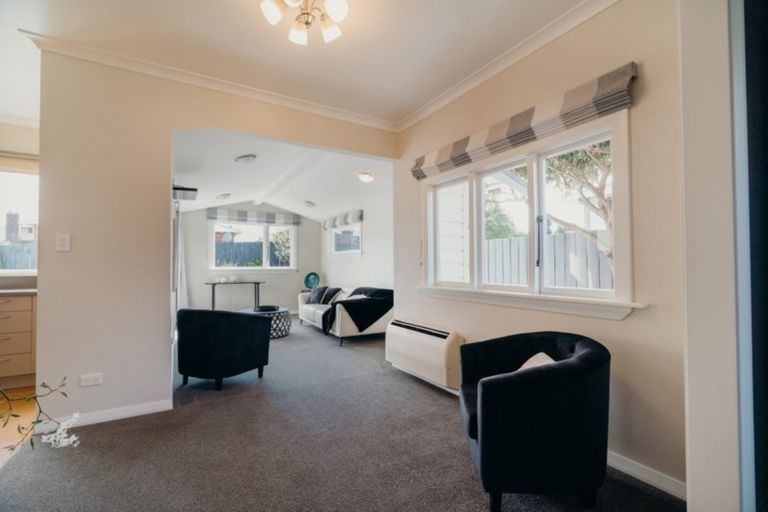 Photo of property in 42 Bernard Street, Kenmure, Dunedin, 9011