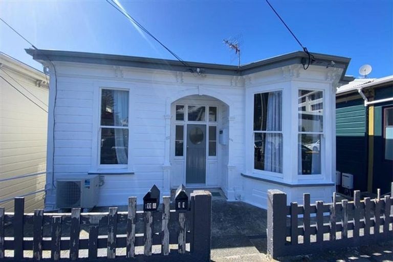 Photo of property in 111 Tasman Street, Mount Cook, Wellington, 6021