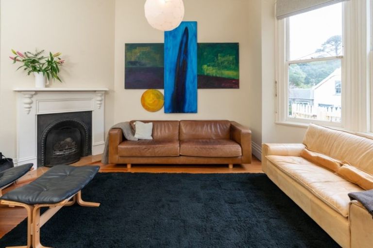 Photo of property in 16 Saint Mary Street, Thorndon, Wellington, 6011