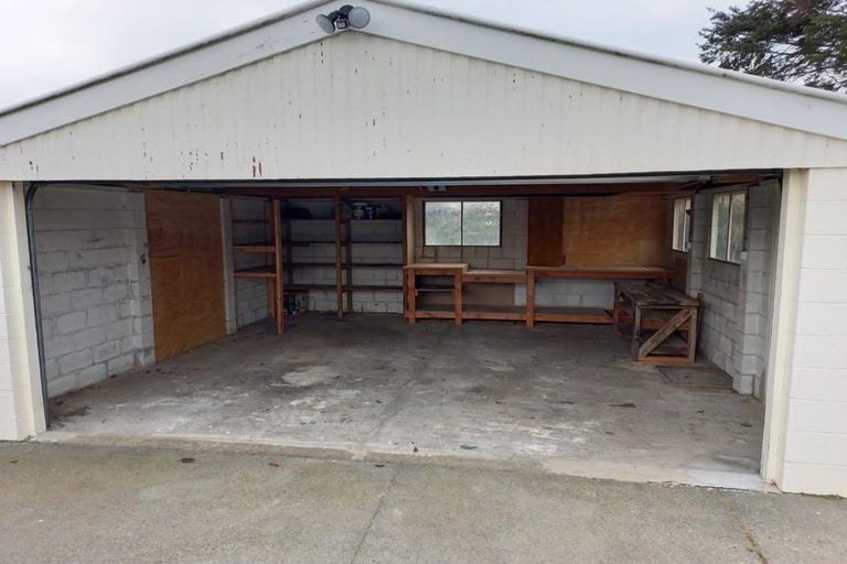 Photo of property in 43 Woolley Street, Avondale, Christchurch, 8061