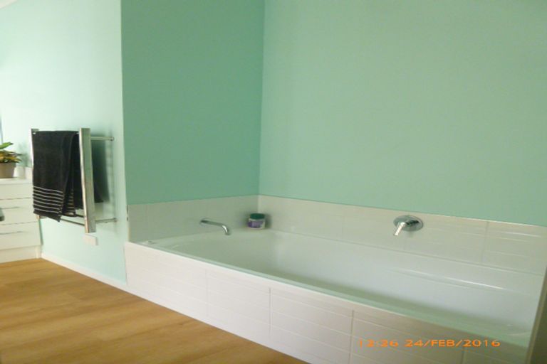 Photo of property in 50 Scoria Close, Pyes Pa, Tauranga, 3112