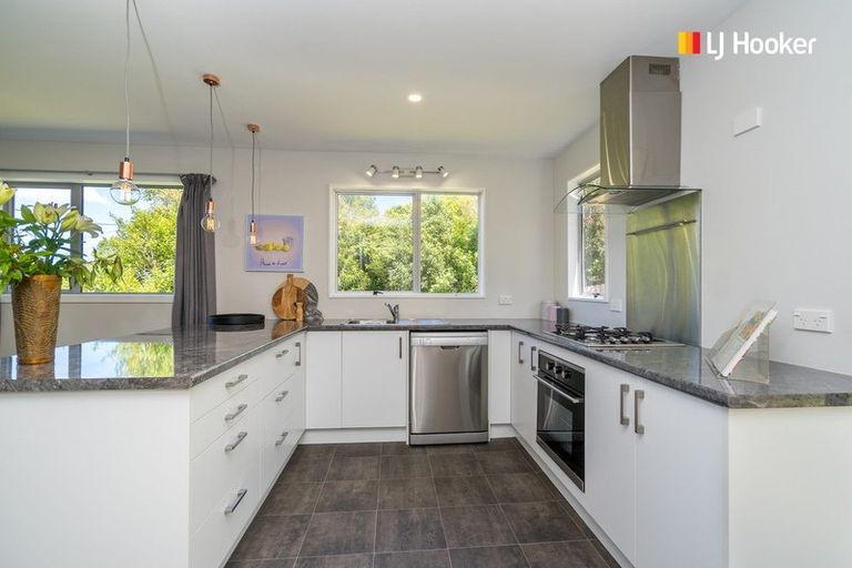Photo of property in 40 Centennial Avenue, Helensburgh, Dunedin, 9010