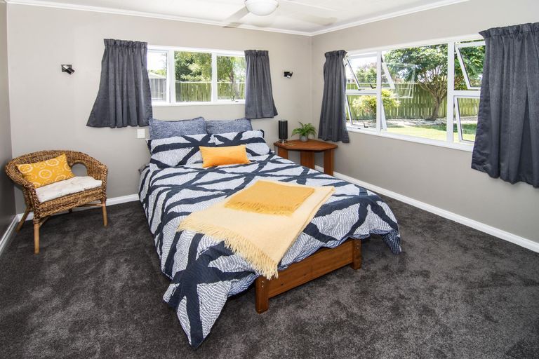 Photo of property in 8a Tararua Street, Masterton, 5810
