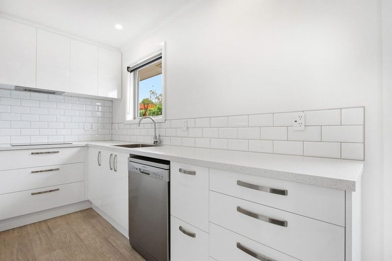Photo of property in 2/19 Glenside Avenue, Ilam, Christchurch, 8041