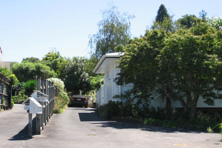 Photo of property in 3/43 Wolsley Avenue, Milford, Auckland, 0620