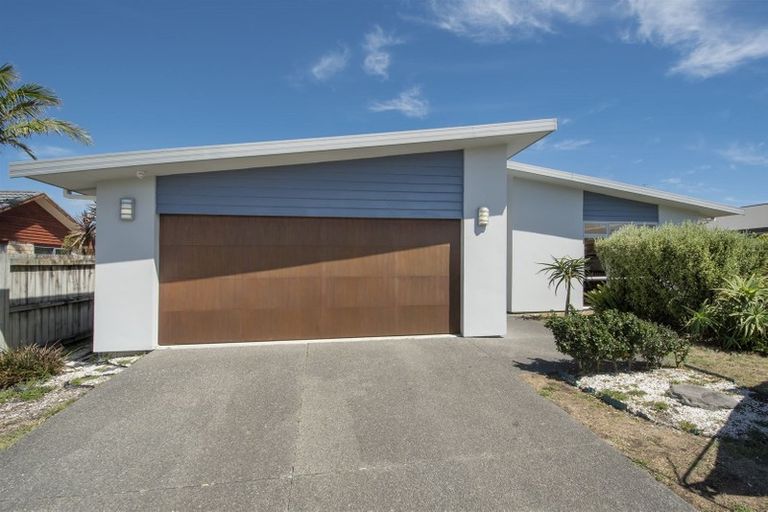 Photo of property in 10 Marick Place, Papamoa Beach, Papamoa, 3118