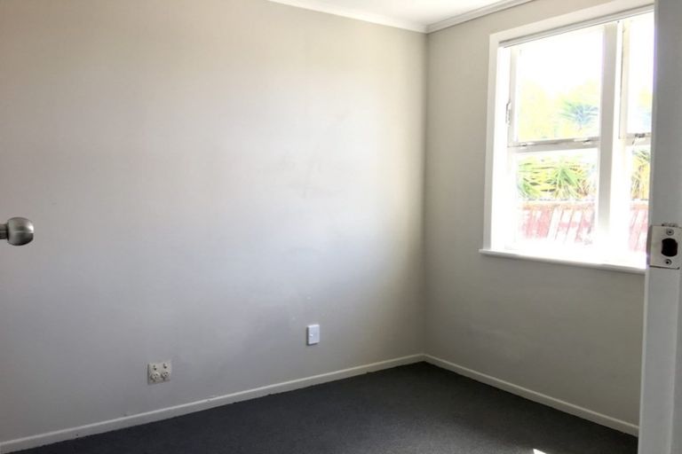 Photo of property in 4 Utting Street, Birkdale, Auckland, 0626