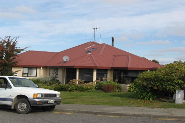Photo of property in 18 Temple Crescent, Gleniti, Timaru, 7910