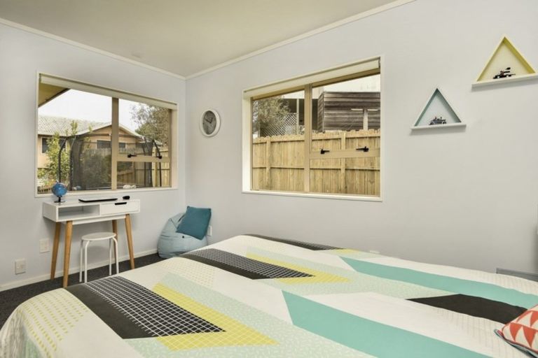 Photo of property in 253b Royal Road, Massey, Auckland, 0614