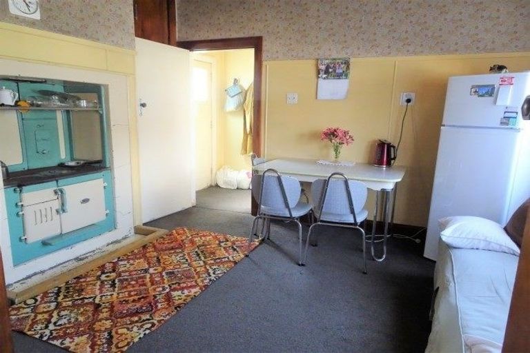 Photo of property in 8 Warburton Street, Karoro, Greymouth, 7805