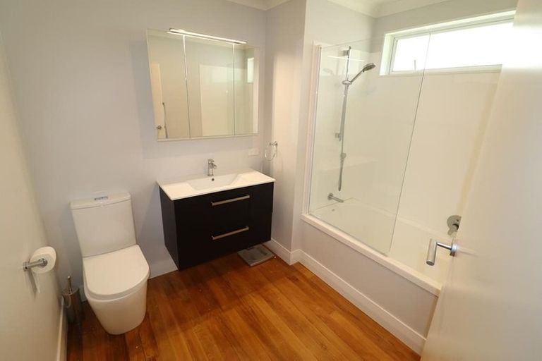 Photo of property in 15 Mission Street, Waterloo, Lower Hutt, 5011