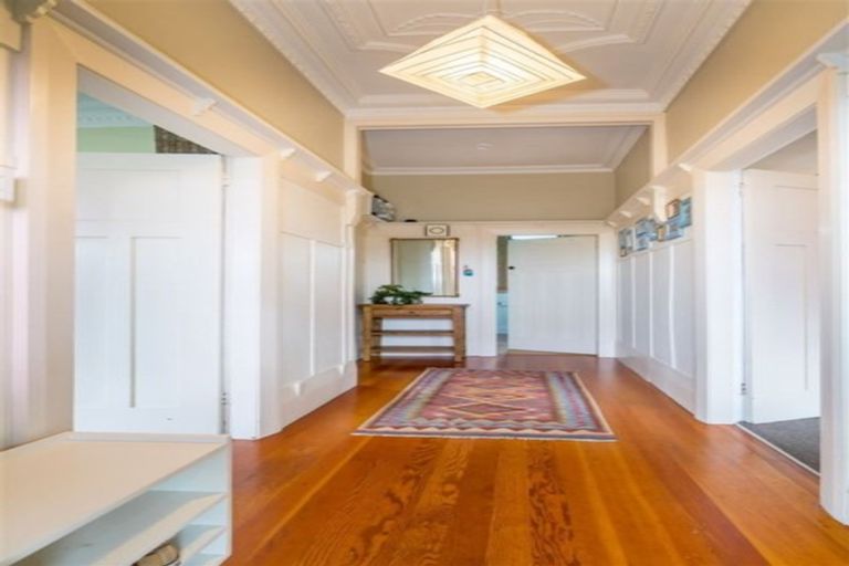 Photo of property in 25 Forfar Street, Clyde Hill, Dunedin, 9011