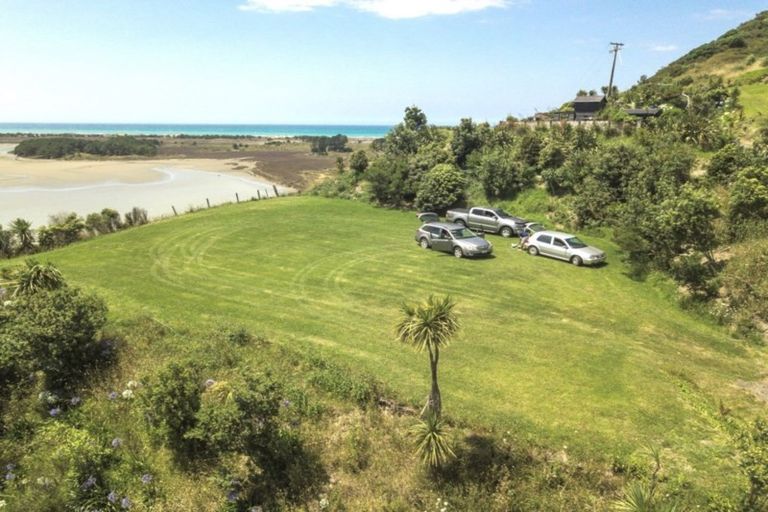 Photo of property in 10 Mangawhio Drive, Mahia, 4198
