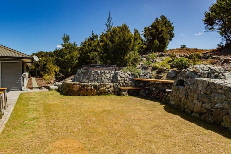 Photo of property in 108 Stratford Drive, Cable Bay, 0420