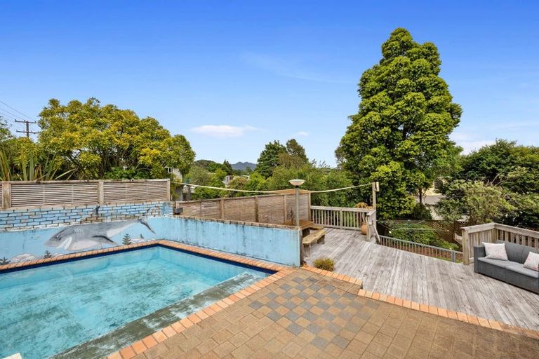Photo of property in 410 South Road, Omata, New Plymouth, 4374