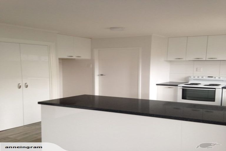 Photo of property in 112 Weka Street, Miramar, Wellington, 6022