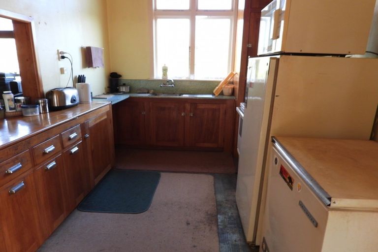 Photo of property in 60 Wellington Street, Enfield, Oamaru, 9491