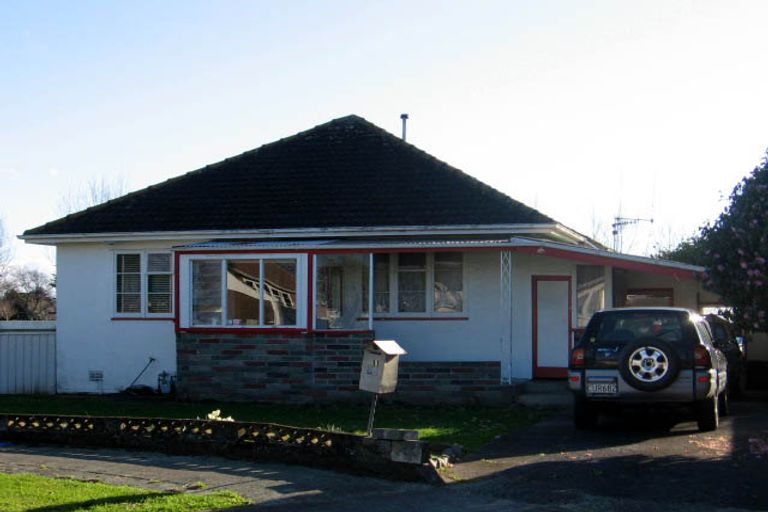 Photo of property in 8 Townshend Place, West End, Palmerston North, 4412