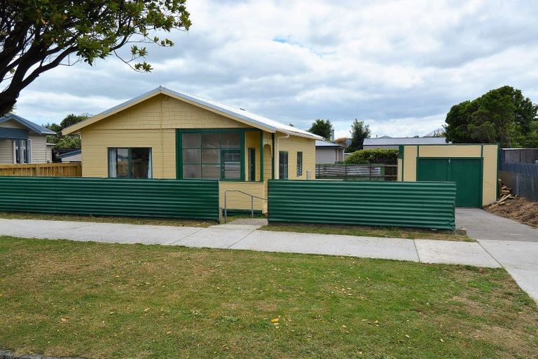 Photo of property in 20 Banks Street, Richmond, Invercargill, 9810