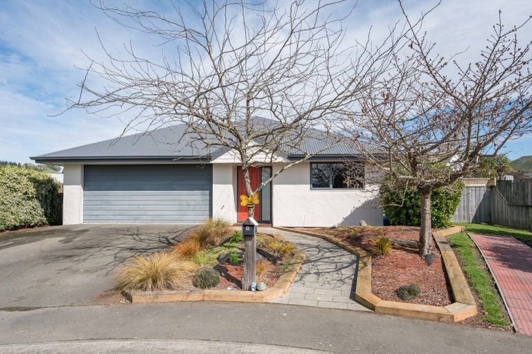 Photo of property in 16 Franklyn Close, Wakefield, 7025