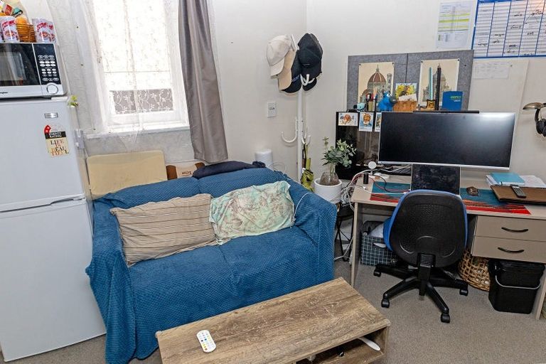 Photo of property in 1/63 Queen Street, North Dunedin, Dunedin, 9016